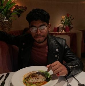 Meet your Posher, Pablo